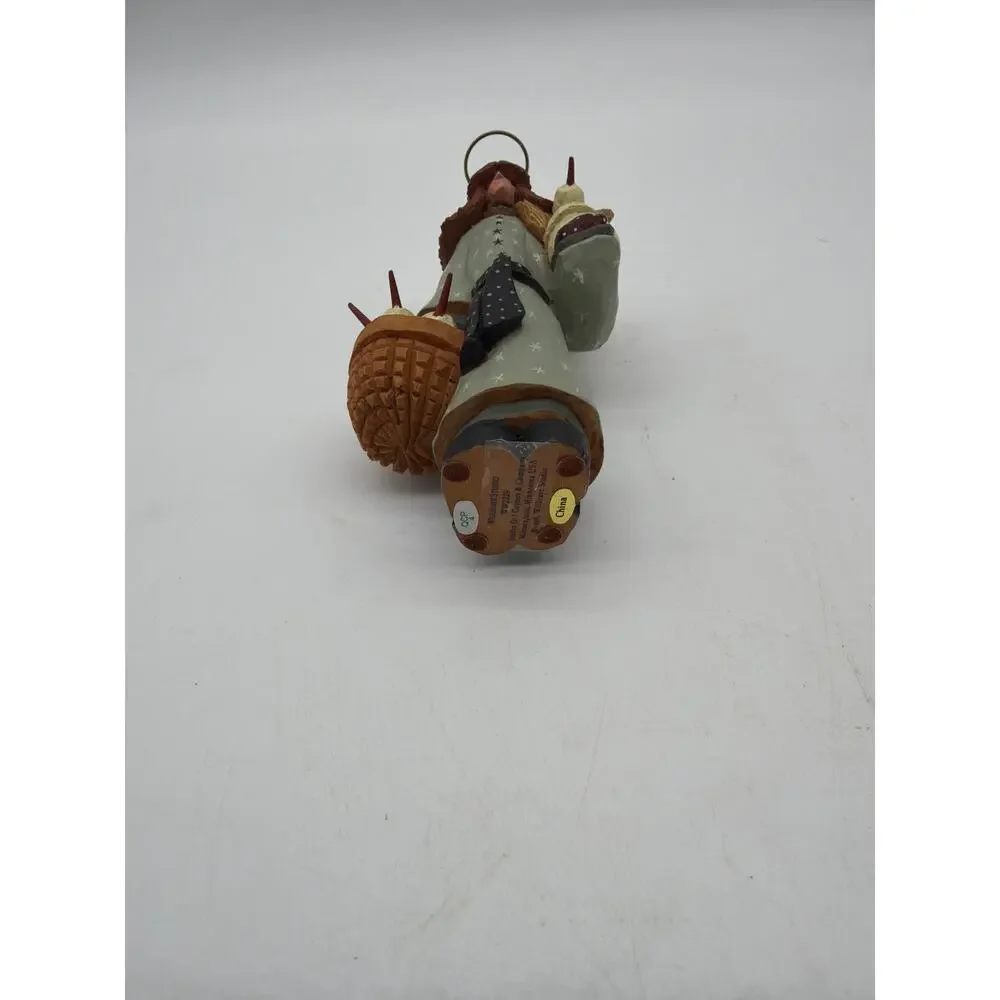 Williraye Studio Collectables Angel with Basket‎ of Snowmen - WW2229  - 1998